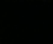 Зрелый дядя трахает молодую лилипутку